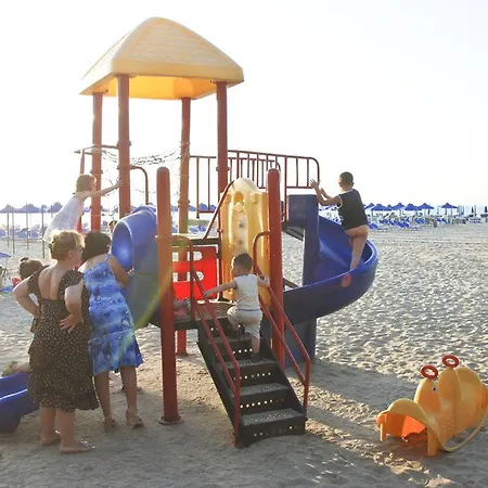 Daire 2 Beachfront + Parking + Wifi *