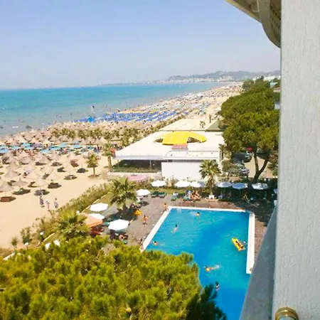Daire 2 Beachfront + Parking + Wifi