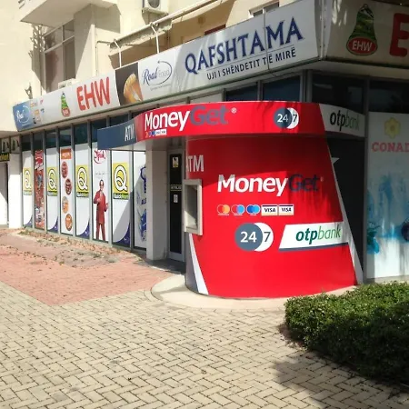 2 Beachfront + Parking + Wifi * Golem (Tirana)